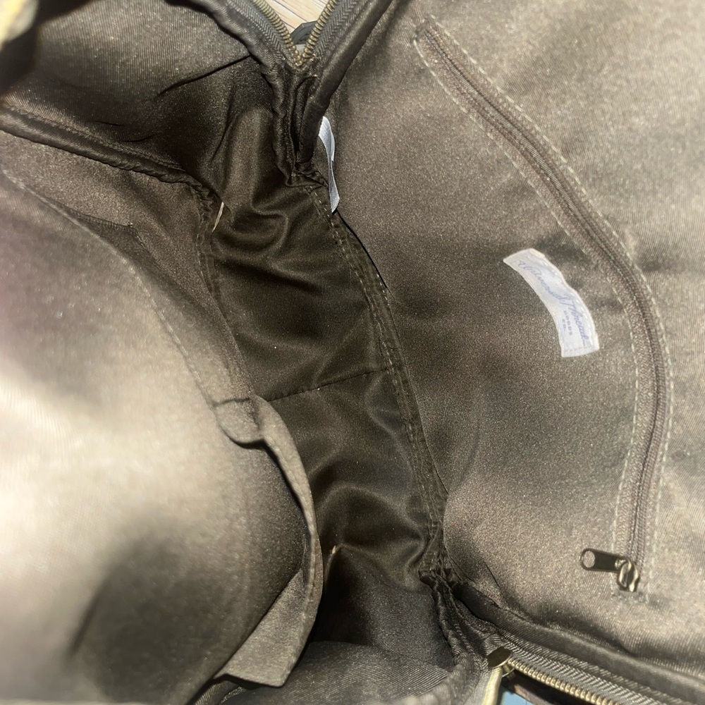 Universal Threads Olive Backpack Purse - image 6